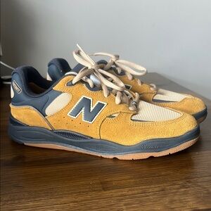 New Balance Men’s Sneakers - Yellow and Blue